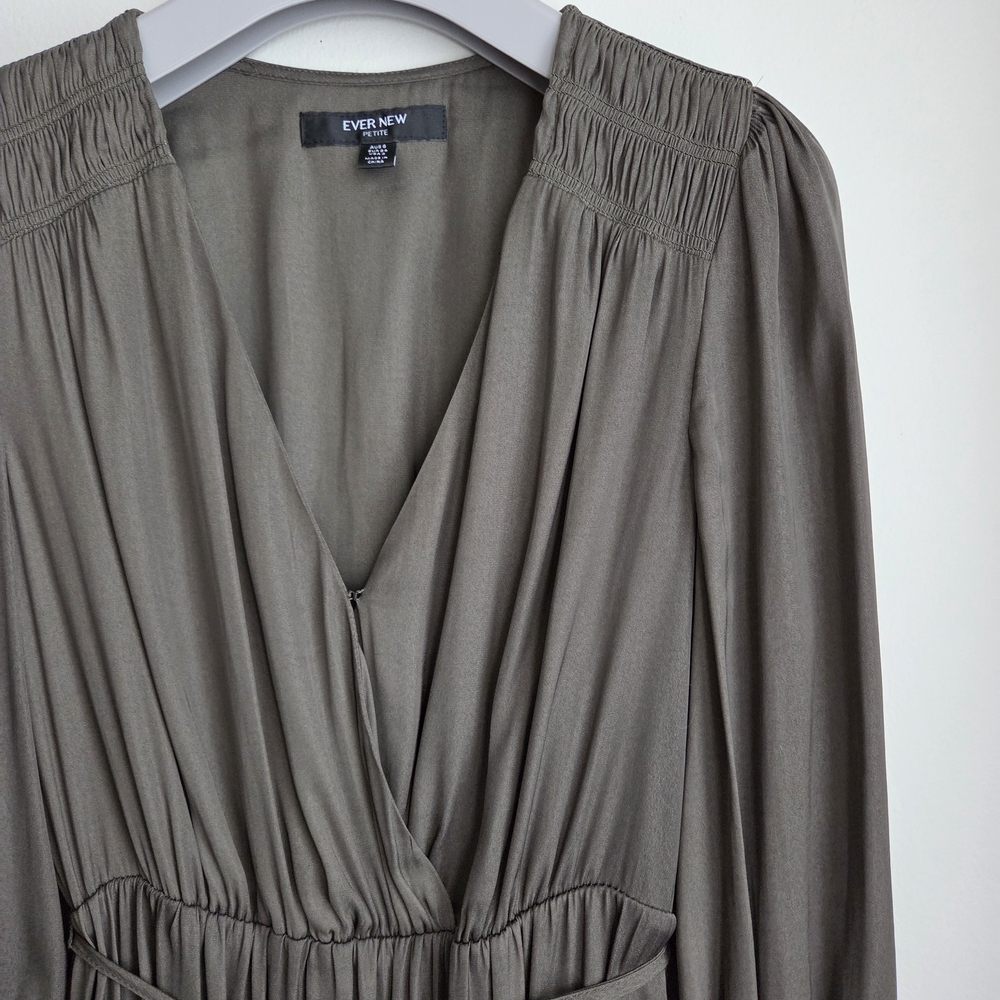 Ever New***Rich Olive 'Mossy Khaki' Tiered Midi Dress Smocked Cuffs Sz P2 - Picture 5 of 15